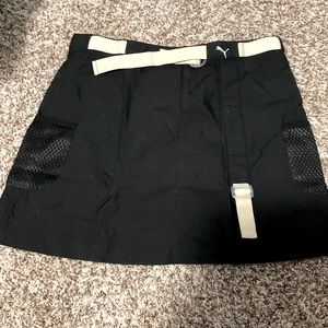 Puma mini skirt, Y2K, black & ivory, size Medium, EUC